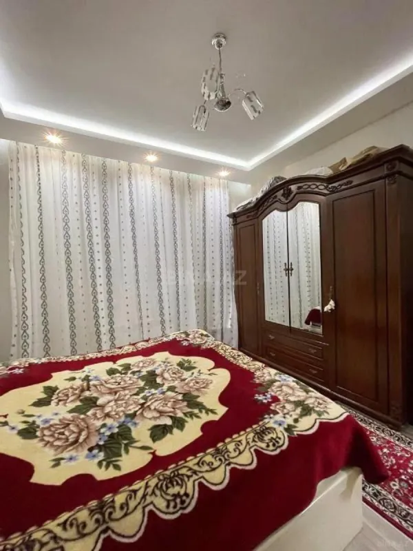 Satılır 4 otaqlı həyət evi 130 m²