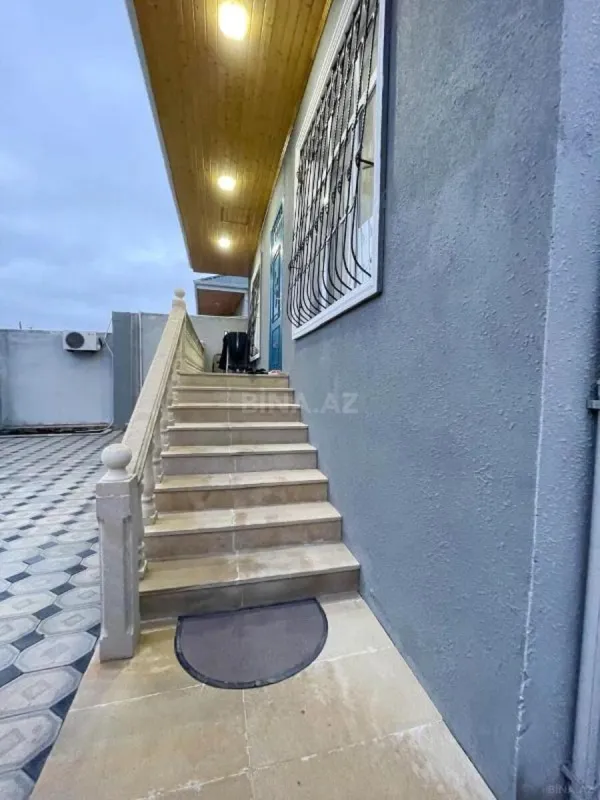 Satılır 4 otaqlı həyət evi 130 m²