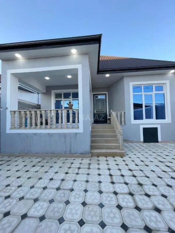 Satılır 3 otaqlı həyət evi 100 m²