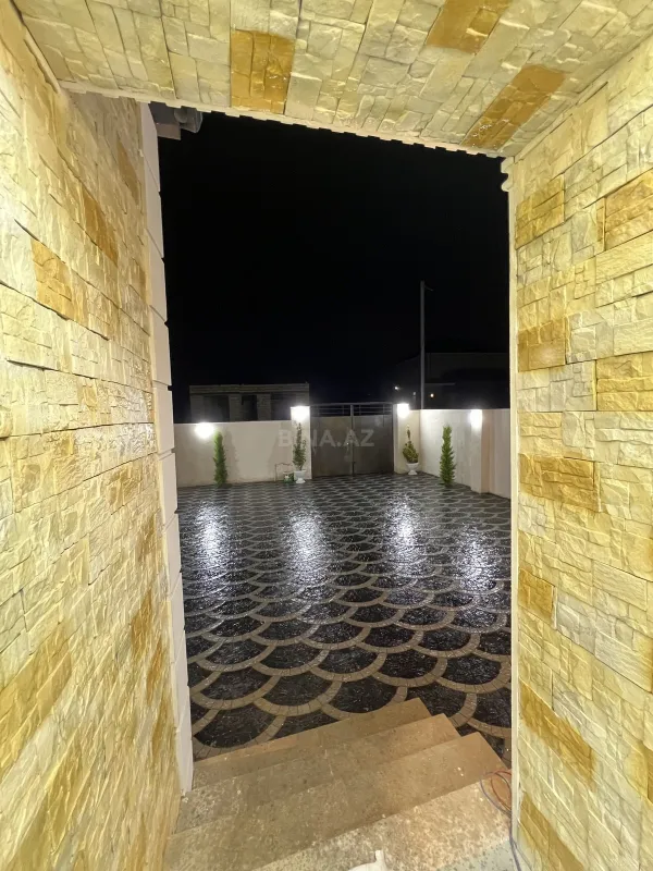 Satılır 4 otaqlı həyət evi 120 m²