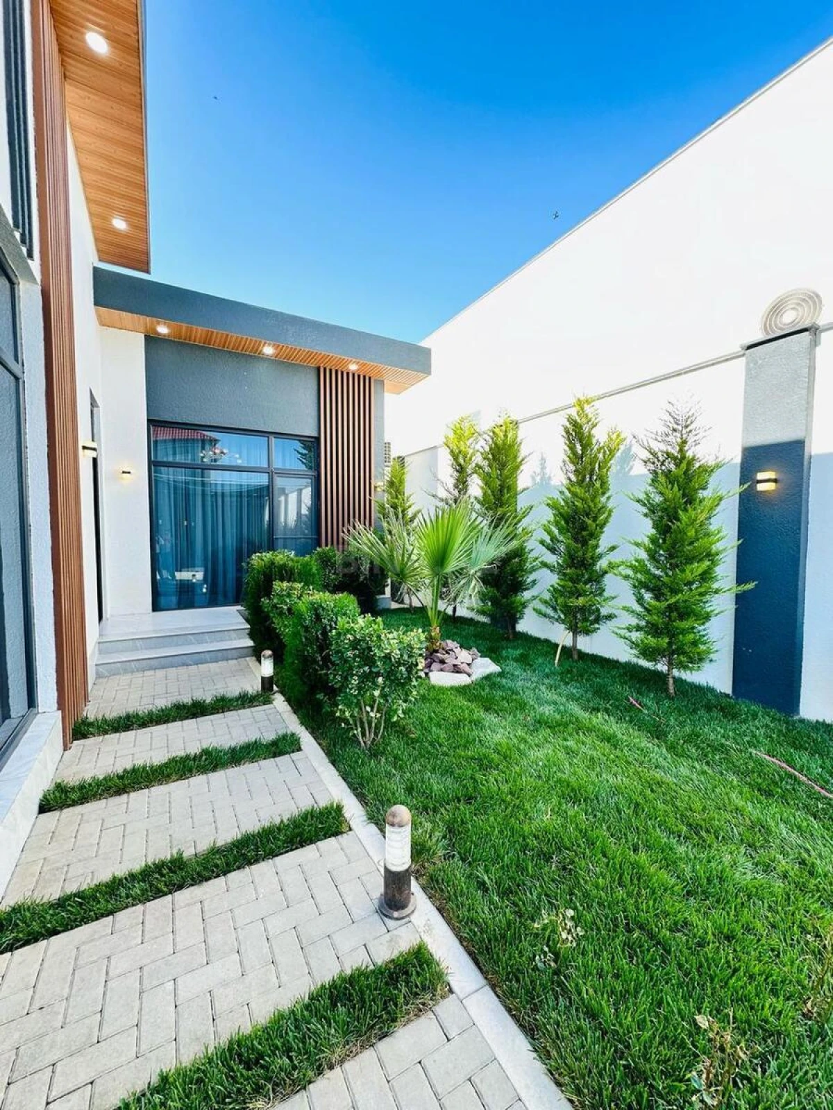 Kirayə verilir 4 otaqlı həyət evi 190 m²