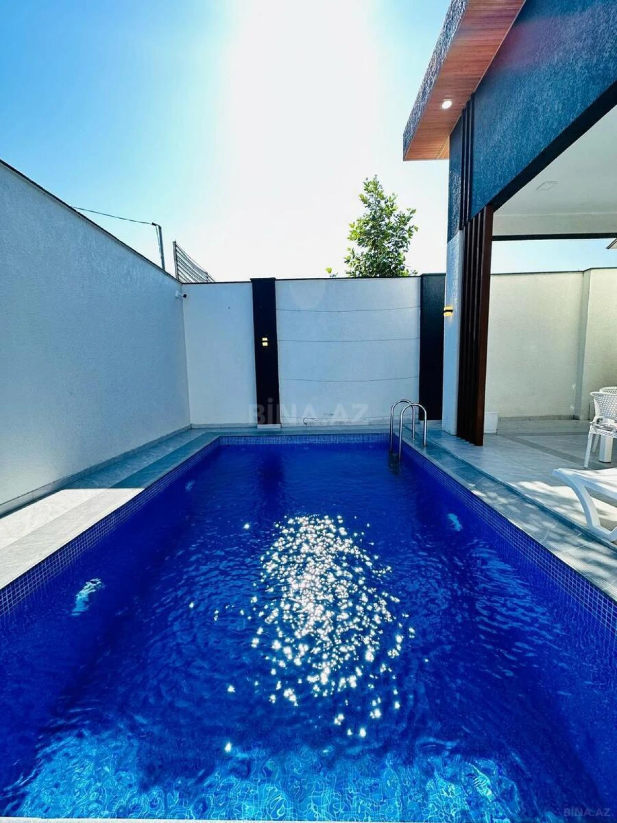 Kirayə verilir 4 otaqlı həyət evi 190 m²