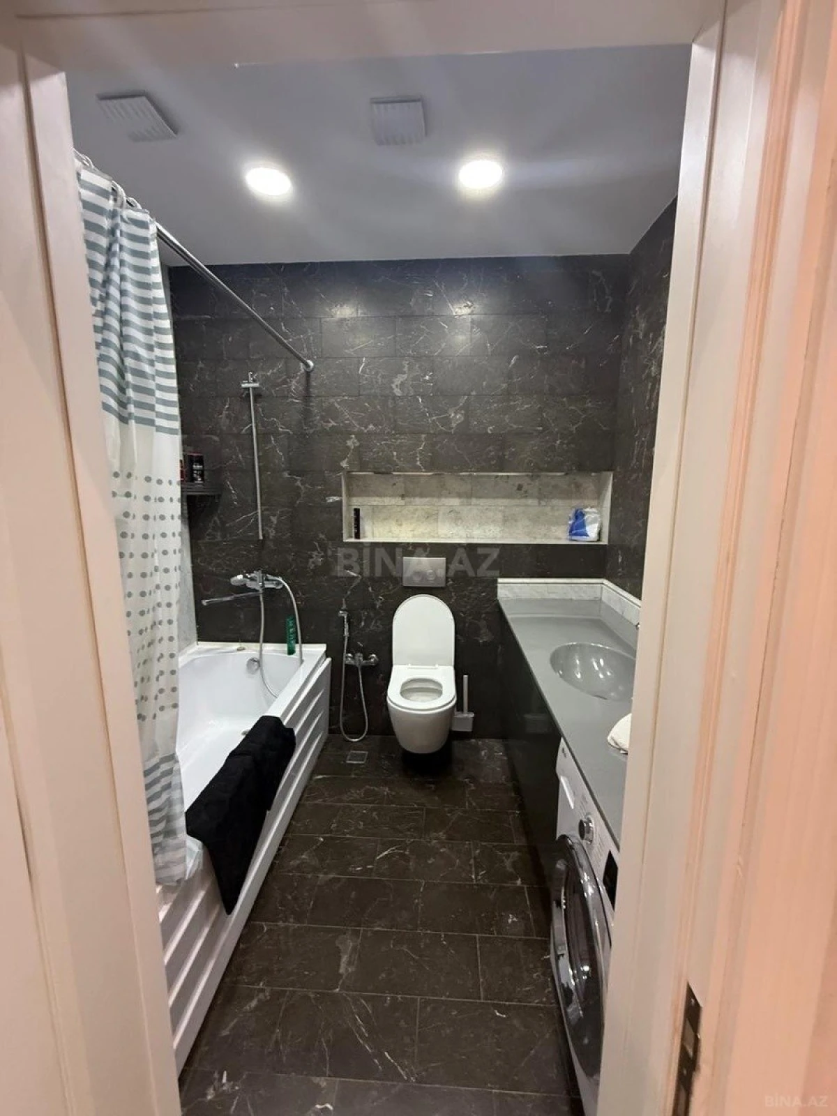 Kirayə verilir 3 otaqlı həyət evi 180 m²