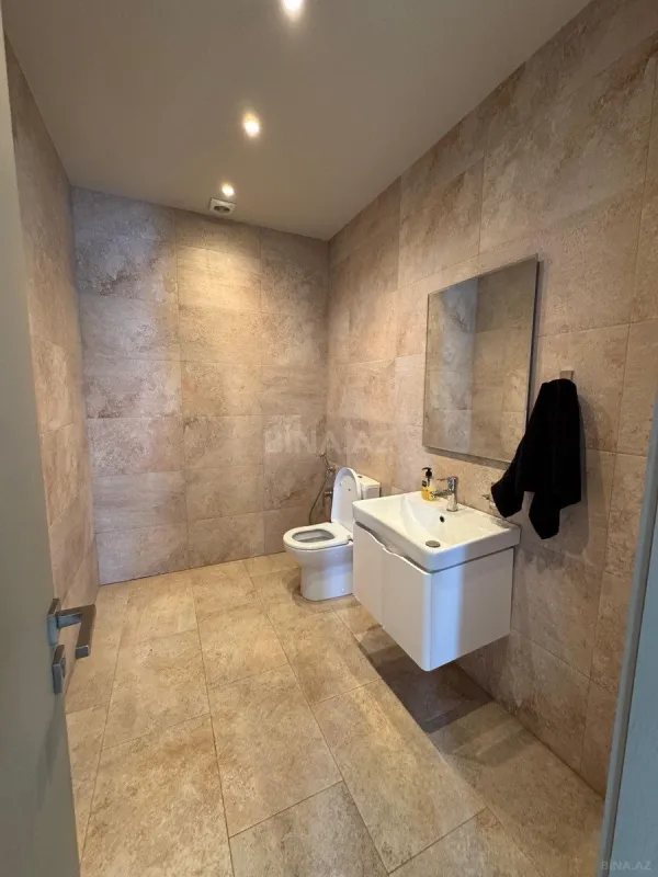 Kirayə verilir 5 otaqlı həyət evi 500 m²