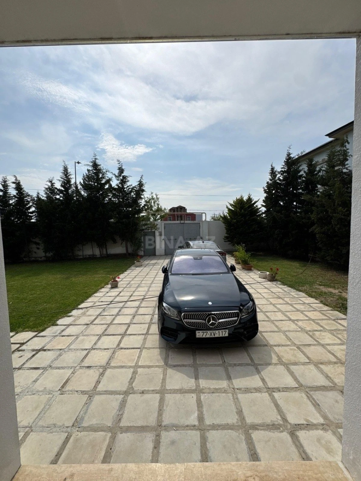 Kirayə verilir 5 otaqlı həyət evi 500 m²