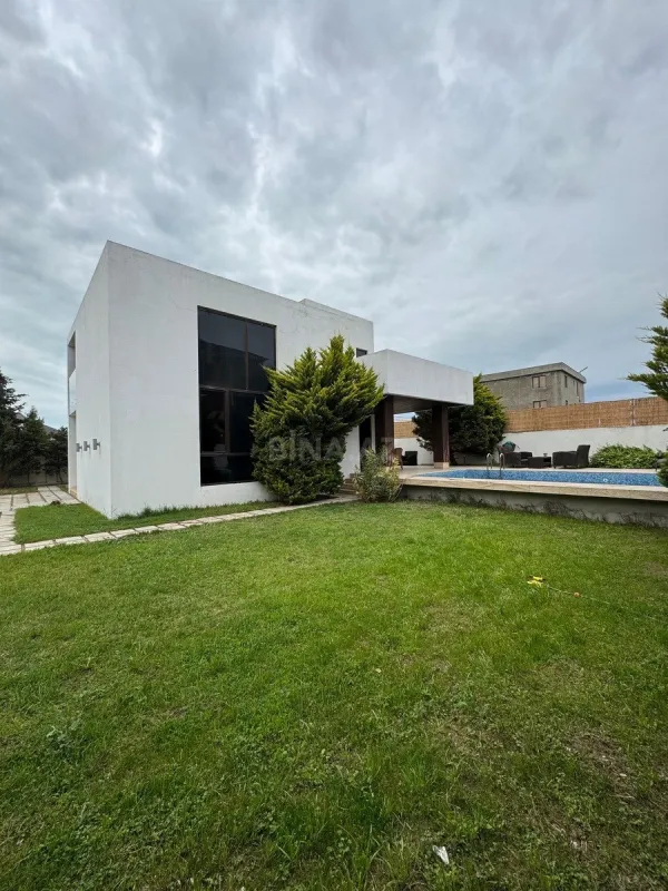 Kirayə verilir 5 otaqlı həyət evi 500 m²