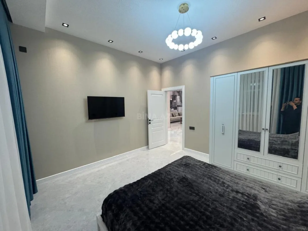 Kirayə verilir 4 otaqlı həyət evi 180 m²