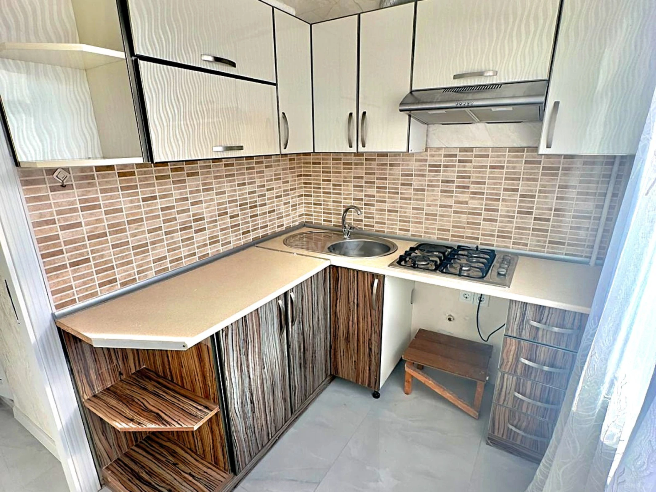 Satılır 2 otaqlı mənzil 55 m²