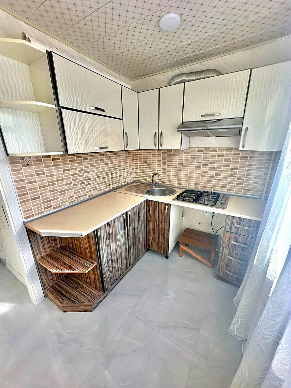 Satılır 2 otaqlı mənzil 55 m²