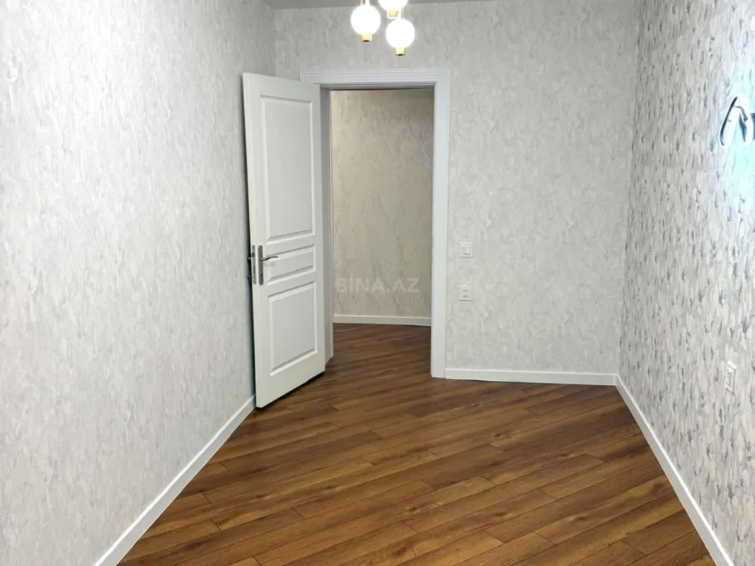 Satılır 2 otaqlı mənzil 55 m²