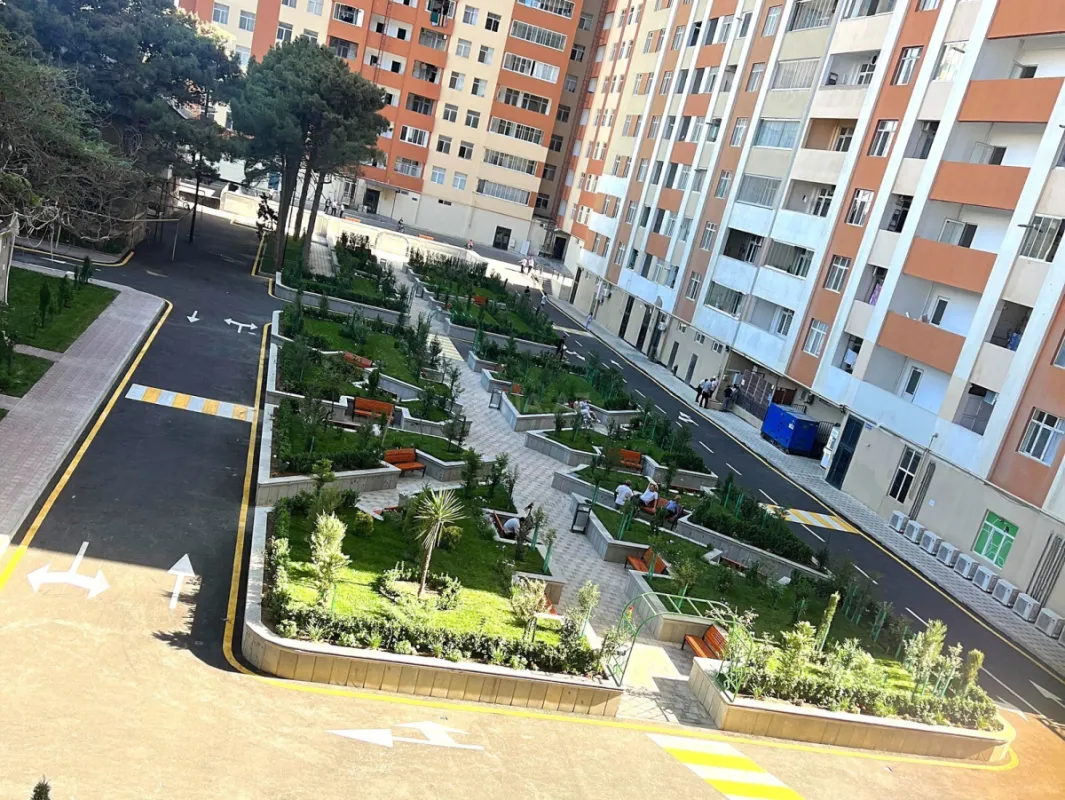 Satılır 2 otaqlı mənzil 80 m²