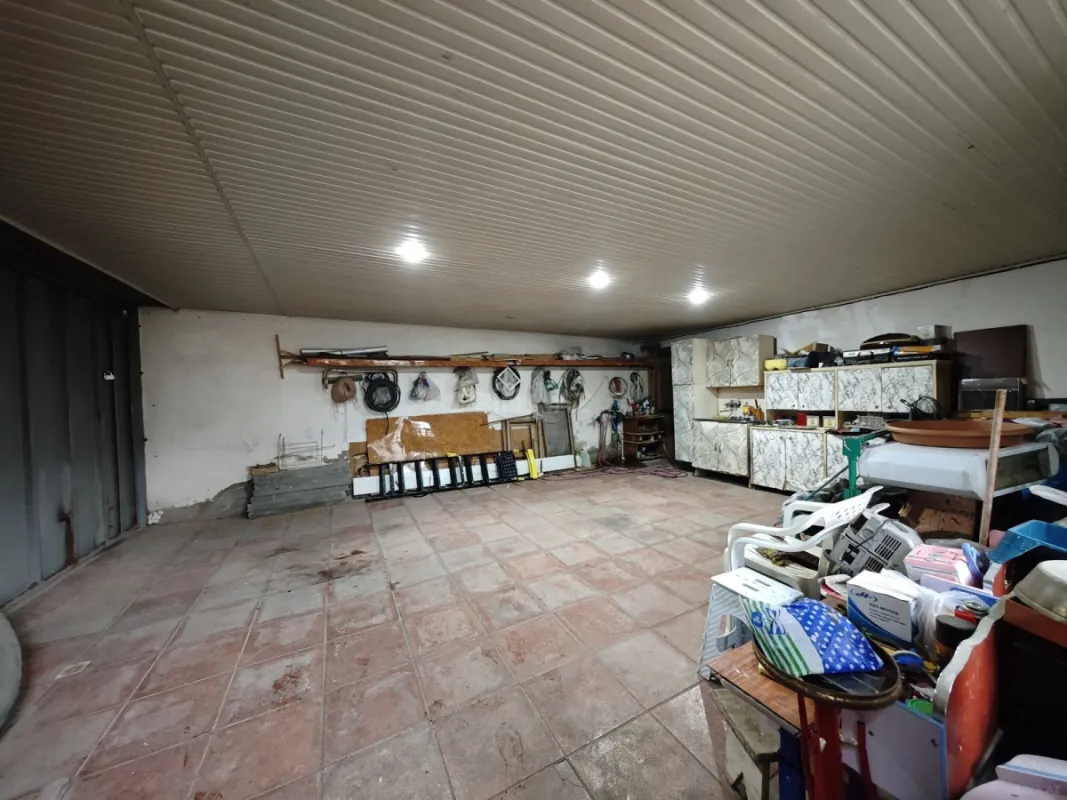 Satılır 5 otaqlı həyət evi 260 m²