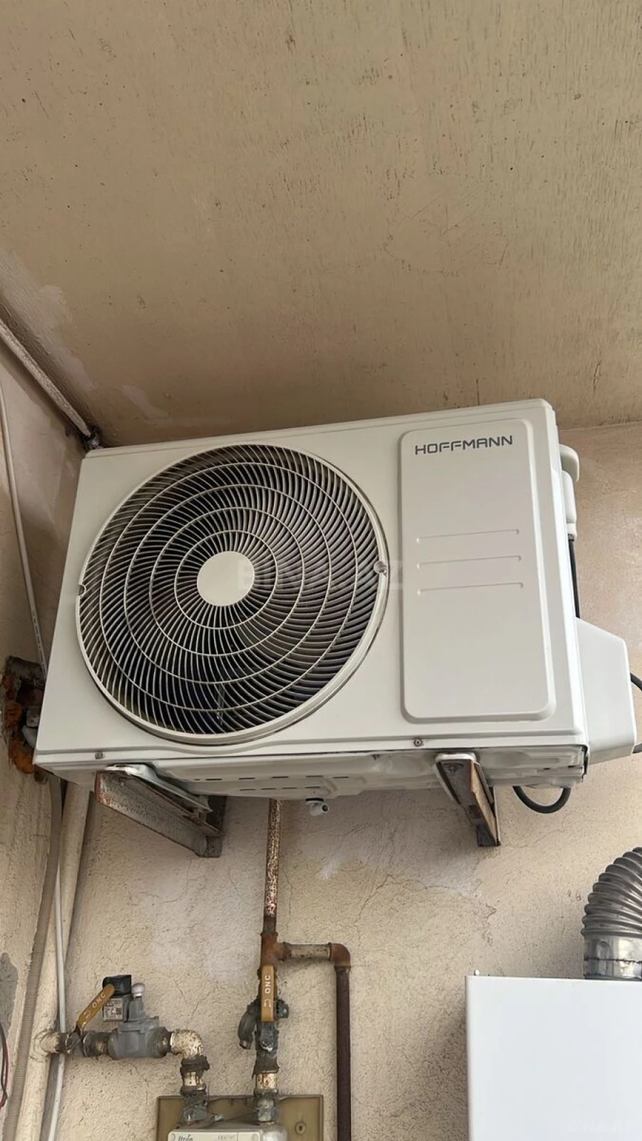 Satılır 2 otaqlı mənzil 90 m²