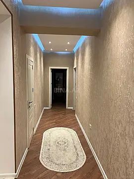 Satılır 2 otaqlı mənzil 90 m²