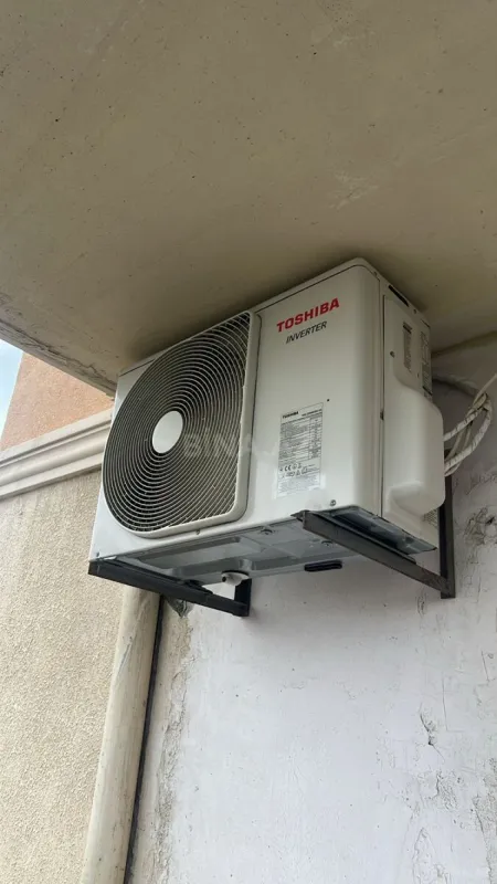 Satılır 2 otaqlı mənzil 90 m²