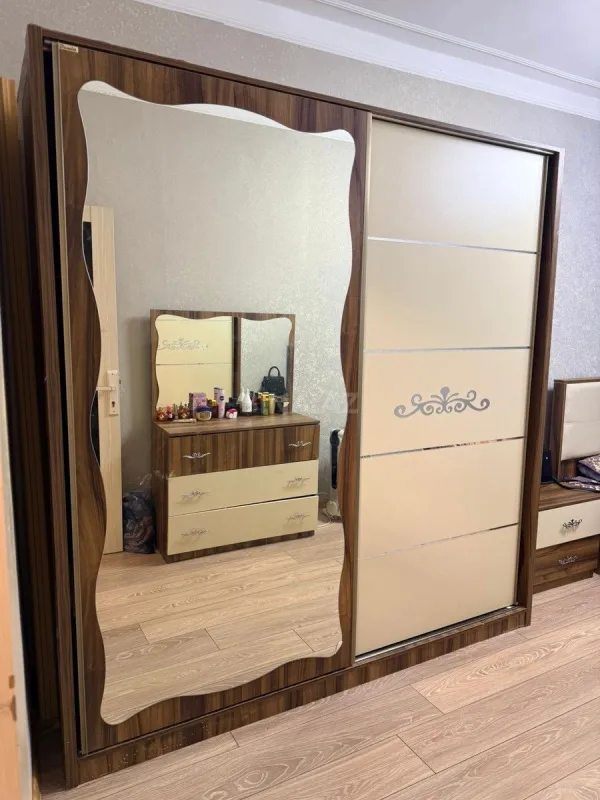 Satılır 3 otaqlı mənzil 70 m²