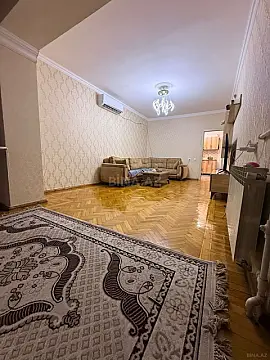Satılır 3 otaqlı mənzil 70 m²