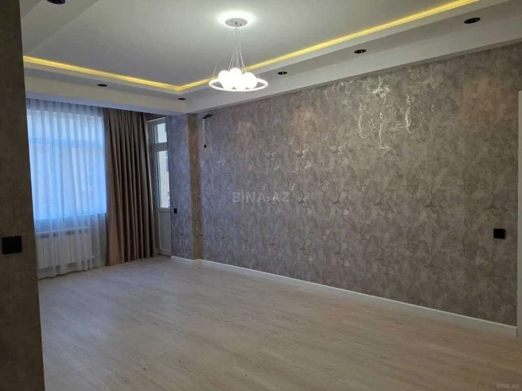 Satılır 2 otaqlı mənzil 86 m²