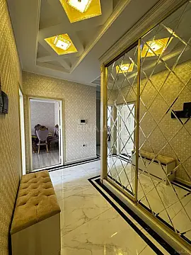 Kirayə verilir 2 otaqlı mənzil 70 m²