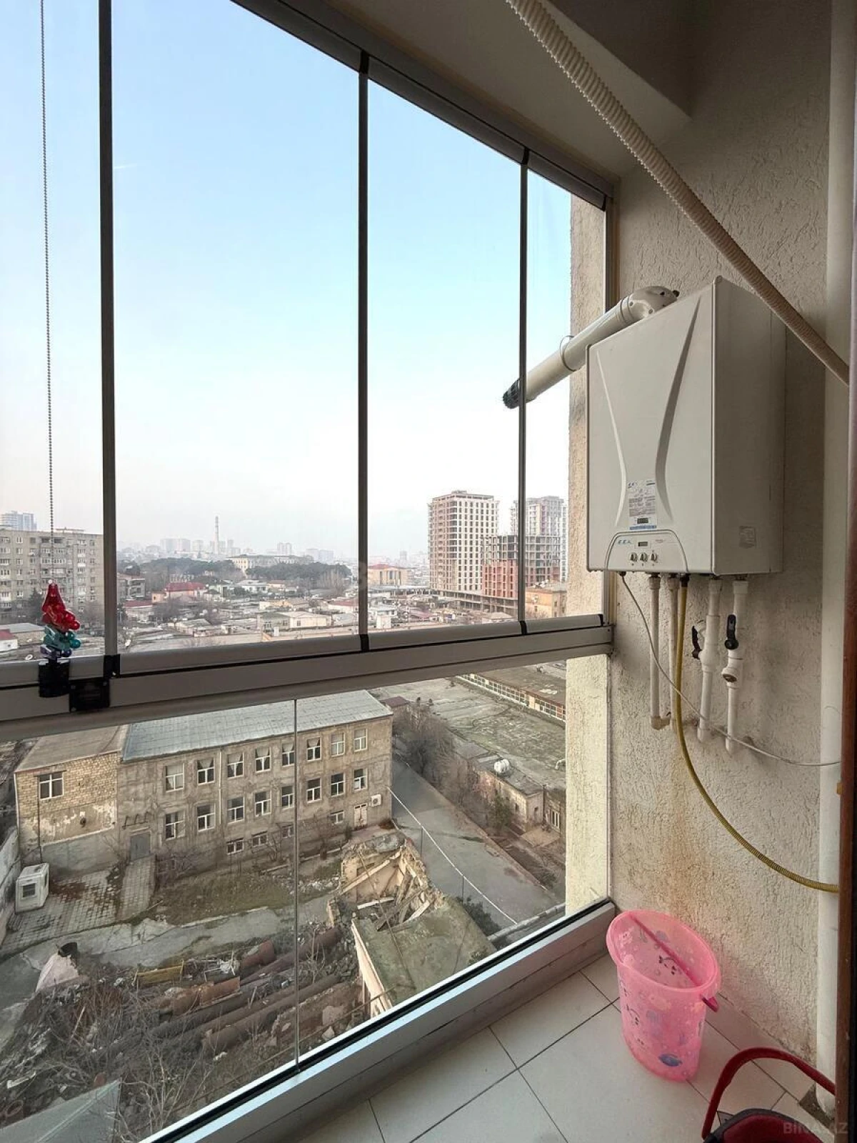 Satılır 2 otaqlı mənzil 62 m²