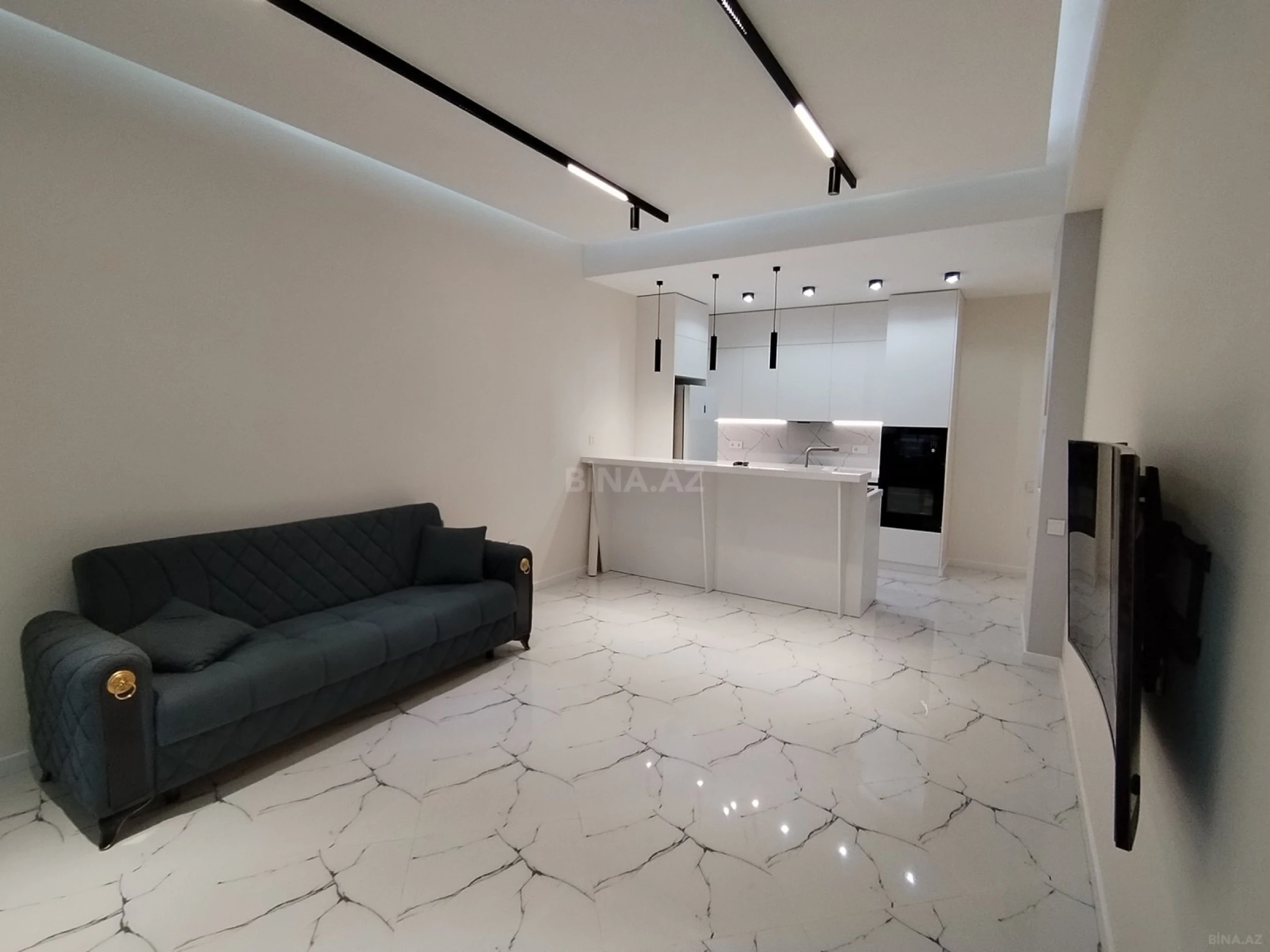 Satılır 2 otaqlı mənzil 92 m²