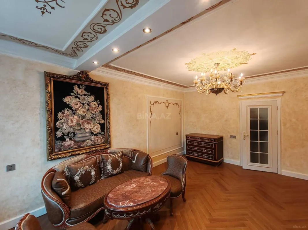 Satılır 3 otaqlı mənzil 80 m²