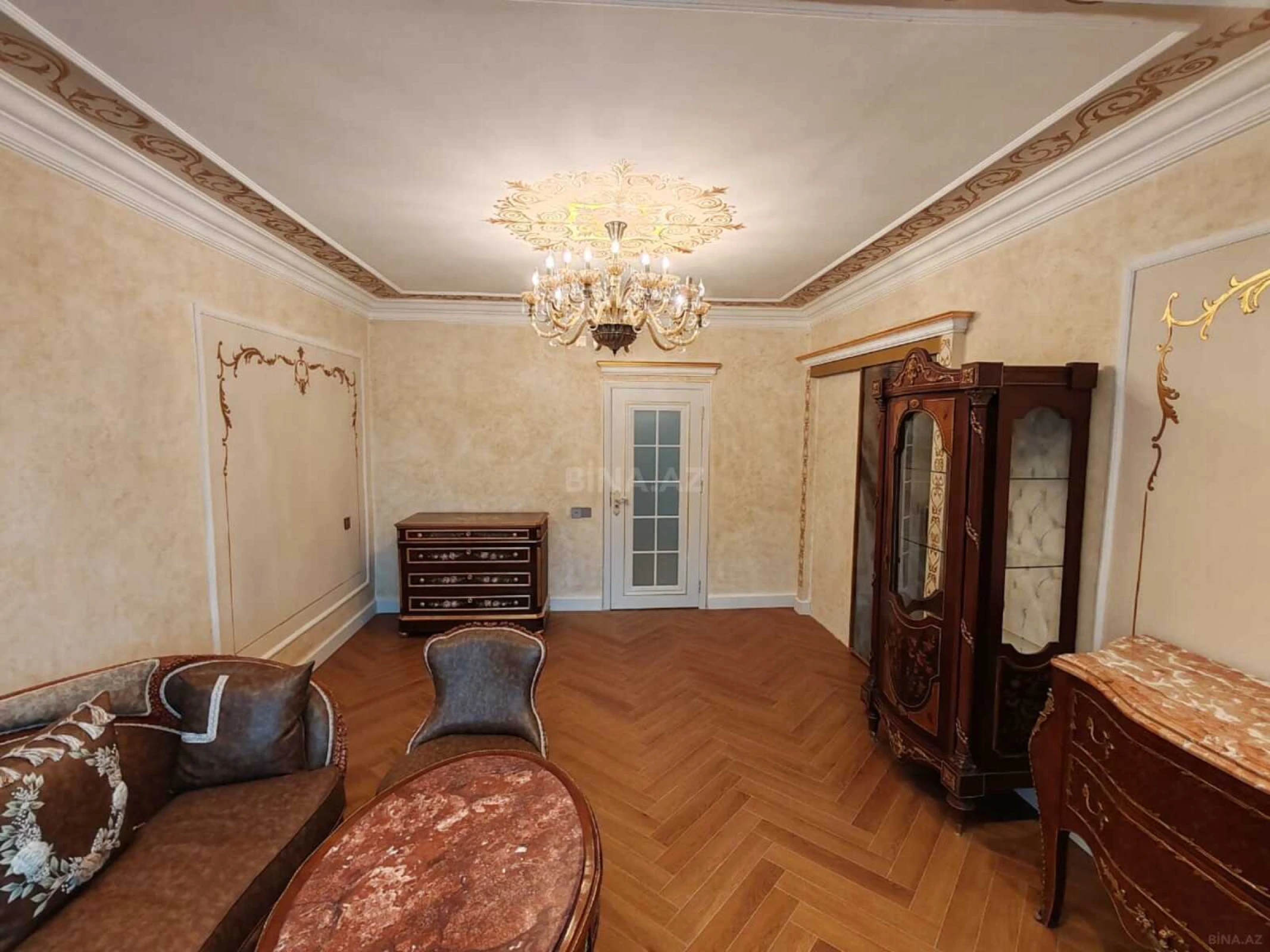 Satılır 3 otaqlı mənzil 80 m²