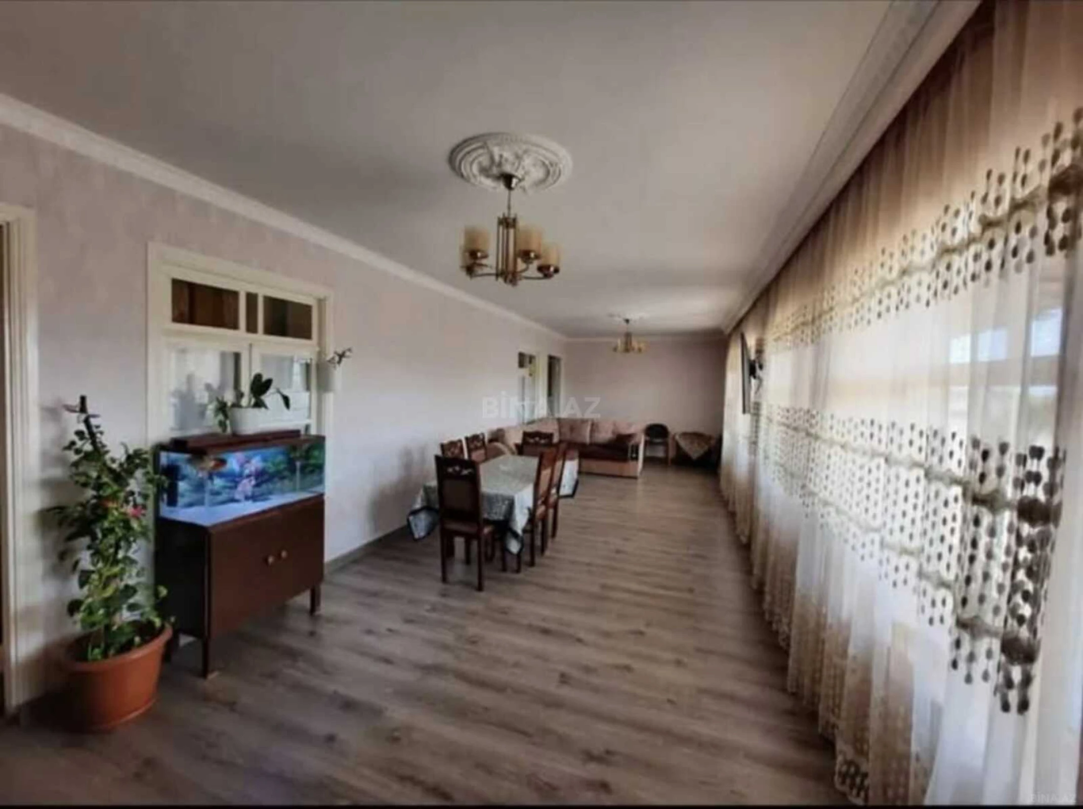 Satılır 3 otaqlı həyət evi 170 m²