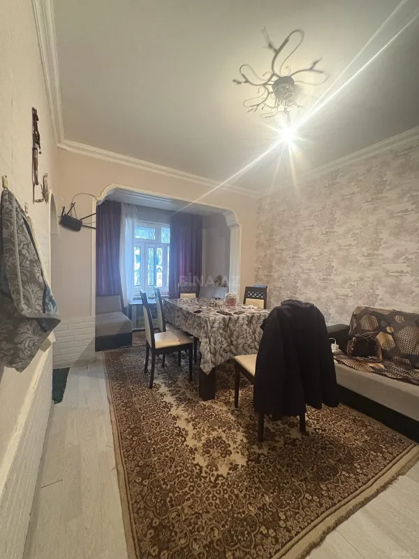 Satılır 3 otaqlı mənzil 70 m²