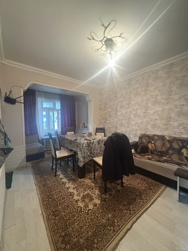 Satılır 3 otaqlı mənzil 70 m²