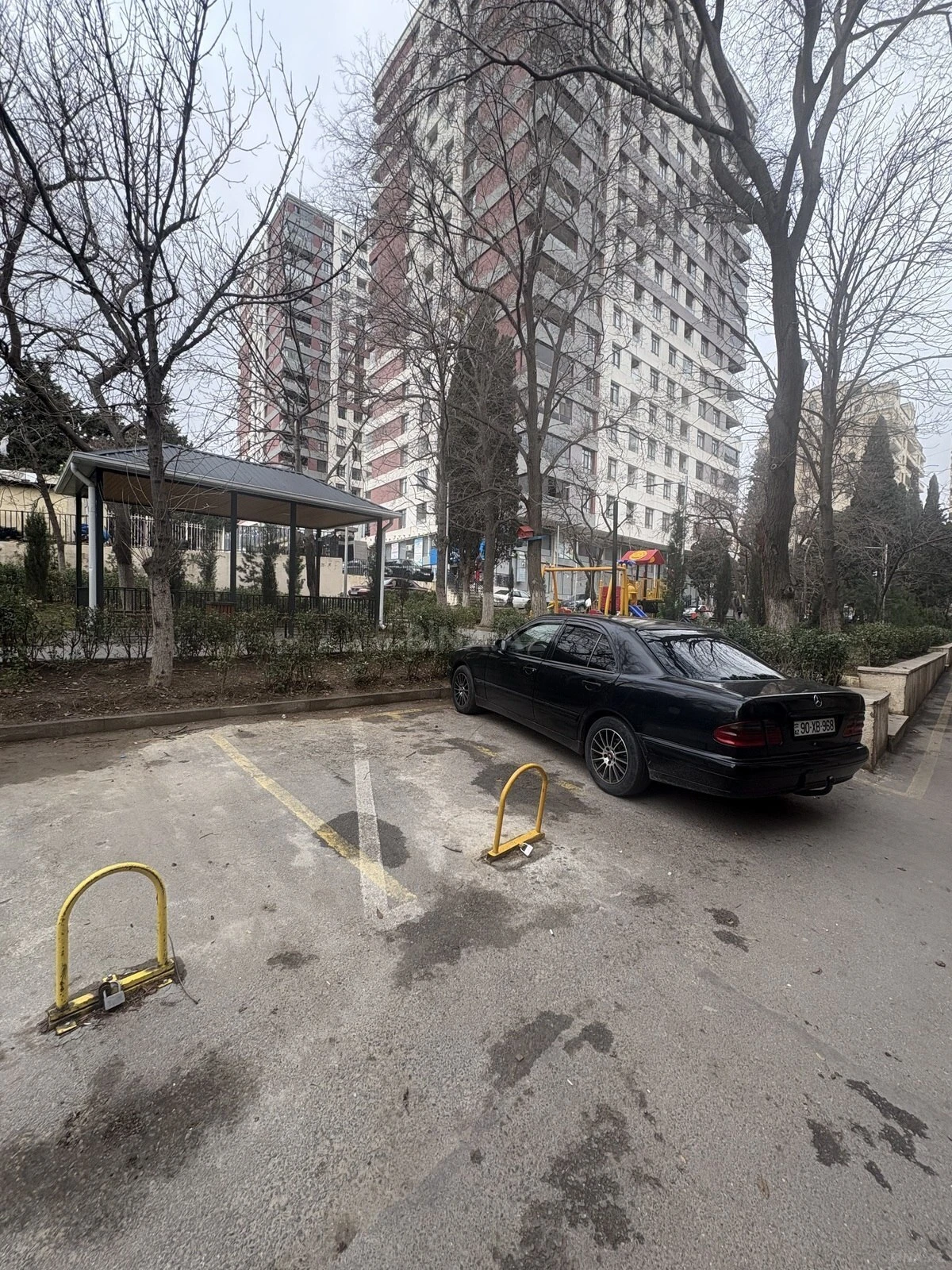 Satılır 3 otaqlı mənzil 70 m²