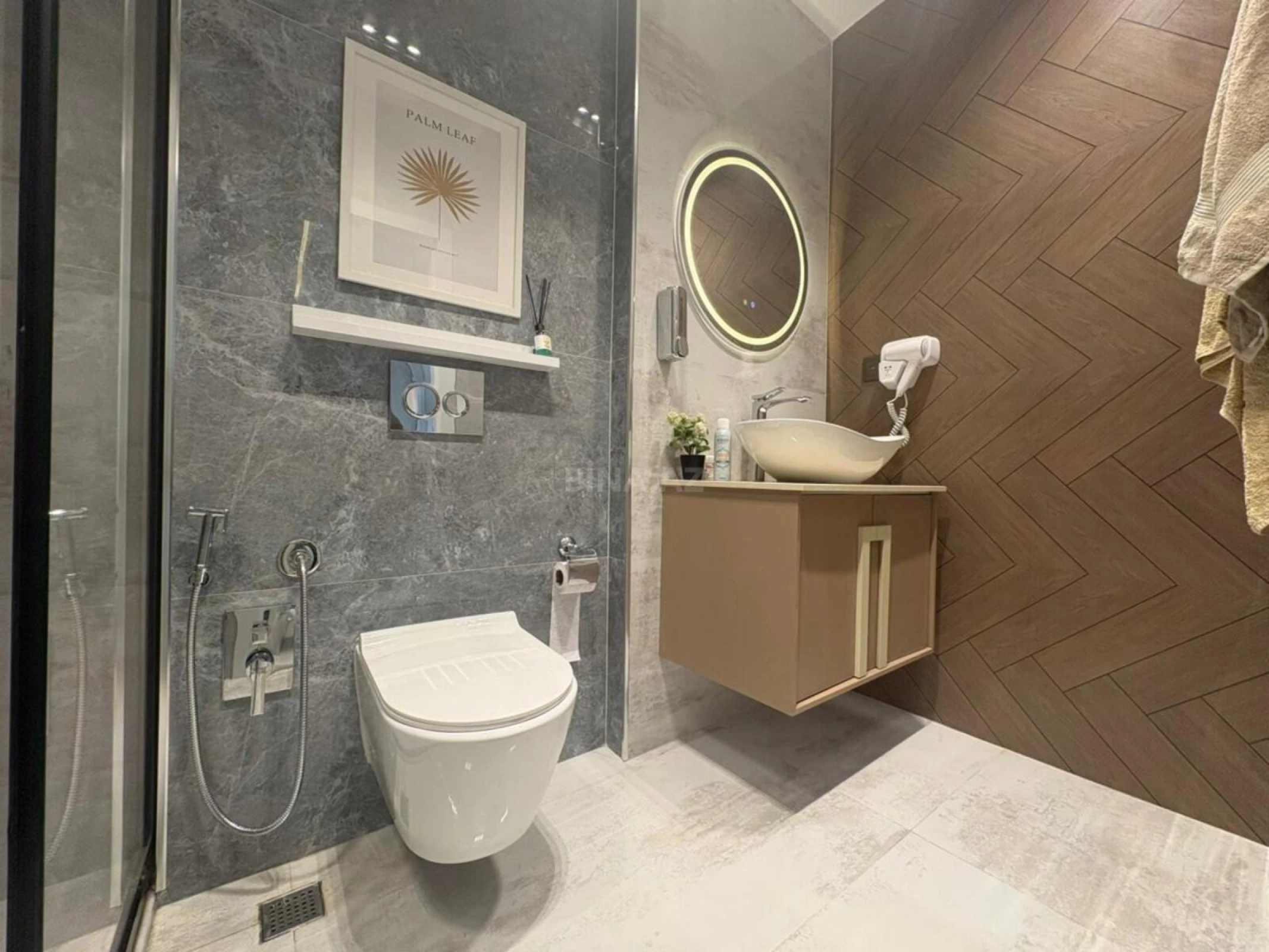 Satılır 2 otaqlı mənzil 60 m²