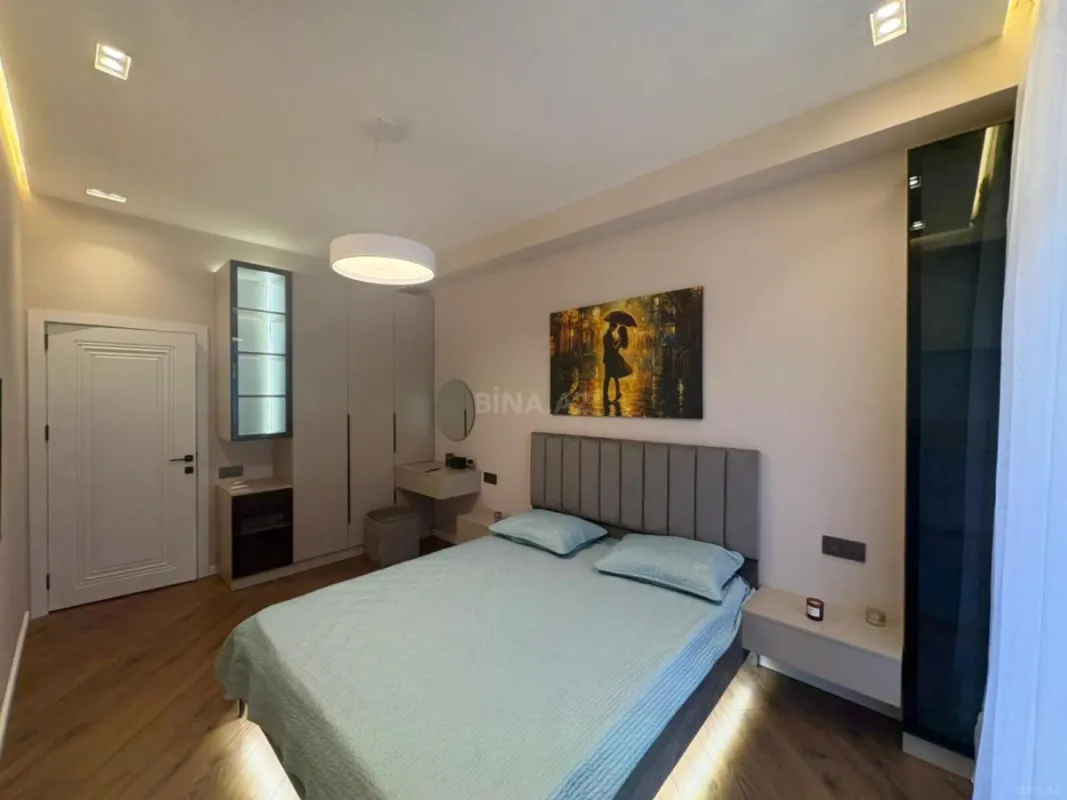 Satılır 2 otaqlı mənzil 60 m²