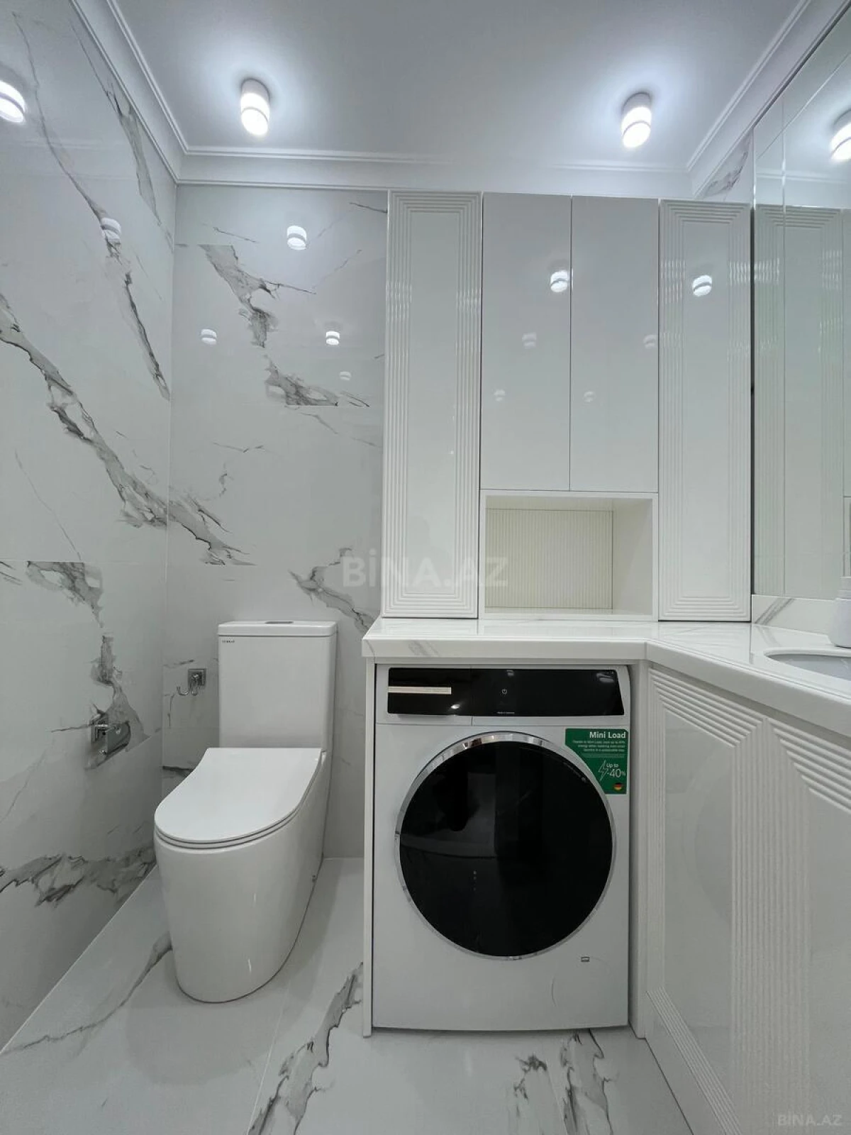 Kirayə verilir 3 otaqlı mənzil 145 m²