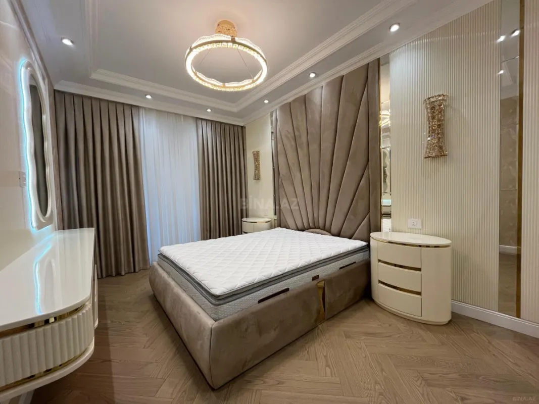 Kirayə verilir 3 otaqlı mənzil 145 m²