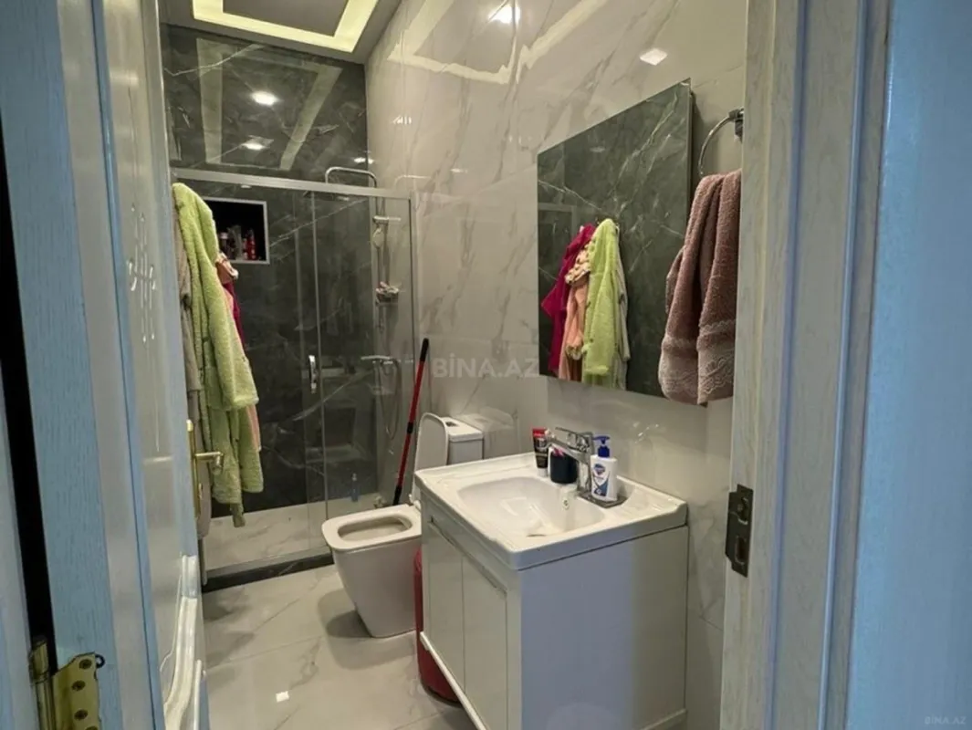 Kirayə verilir 4 otaqlı həyət evi 300 m²