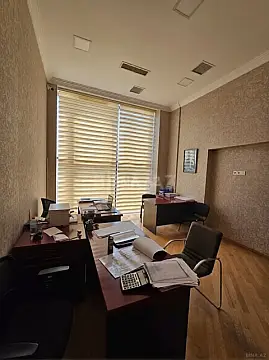 Kirayə verilir 5 otaqlı ofis 170 m²