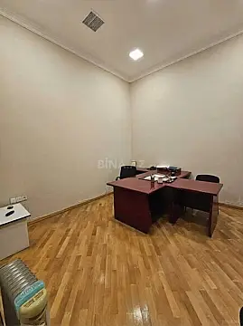 Kirayə verilir 5 otaqlı ofis 170 m²