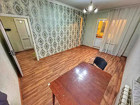 Satılır 2 otaqlı mənzil 45 m²