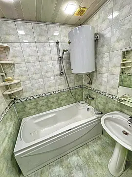 Satılır 2 otaqlı mənzil 45 m²