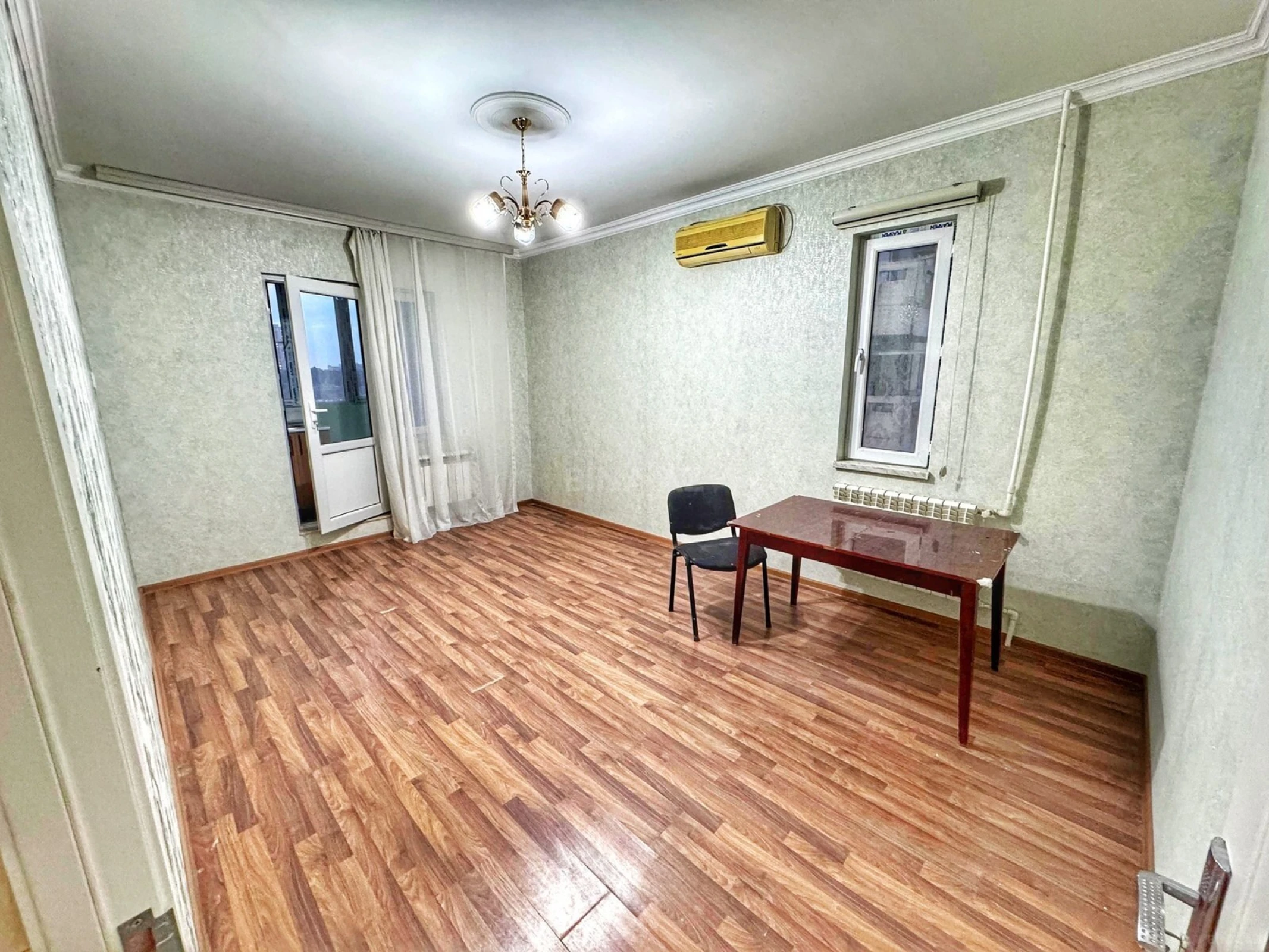 Satılır 2 otaqlı mənzil 45 m²