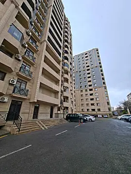 Satılır 3 otaqlı mənzil 79 m²