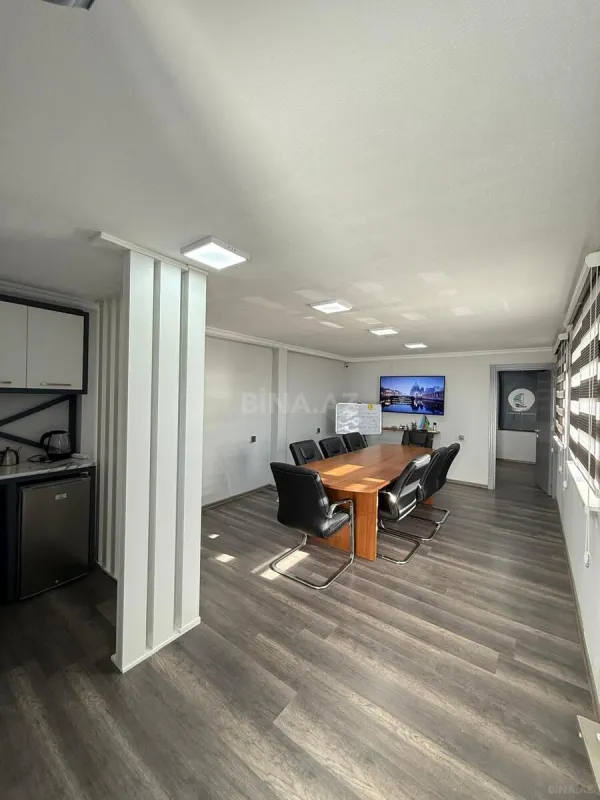 Satılır obyekt 768 m²