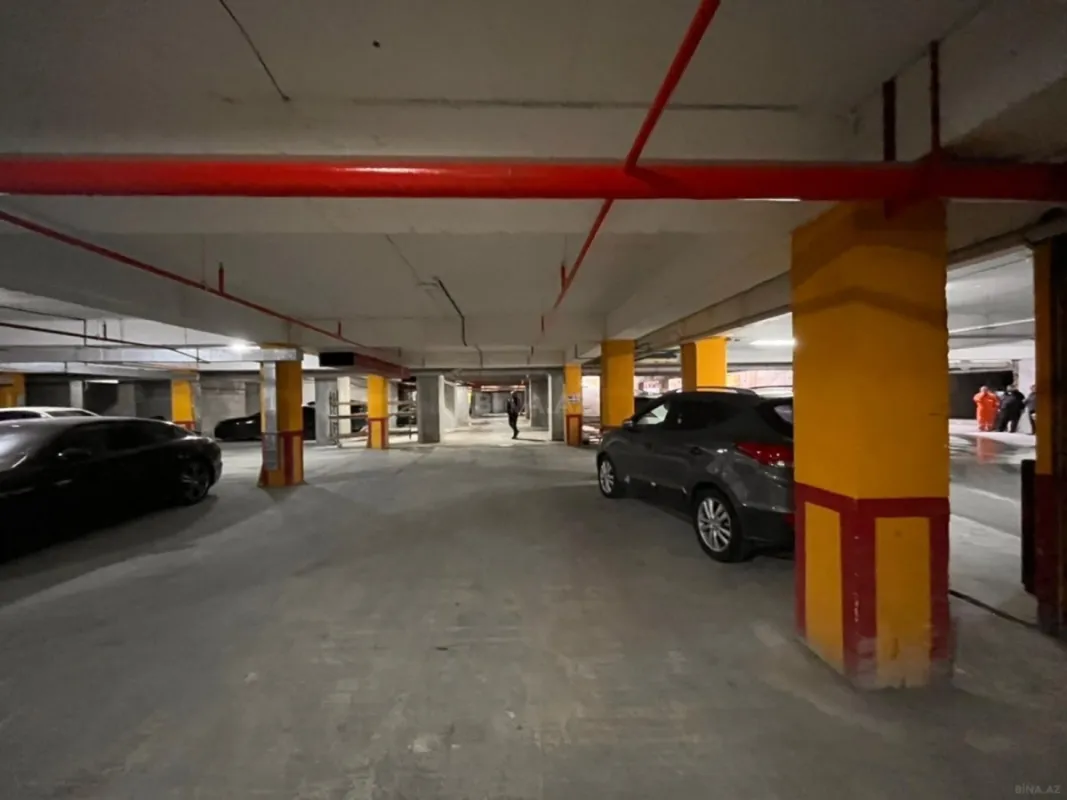 Satılır 3 otaqlı mənzil 106 m²