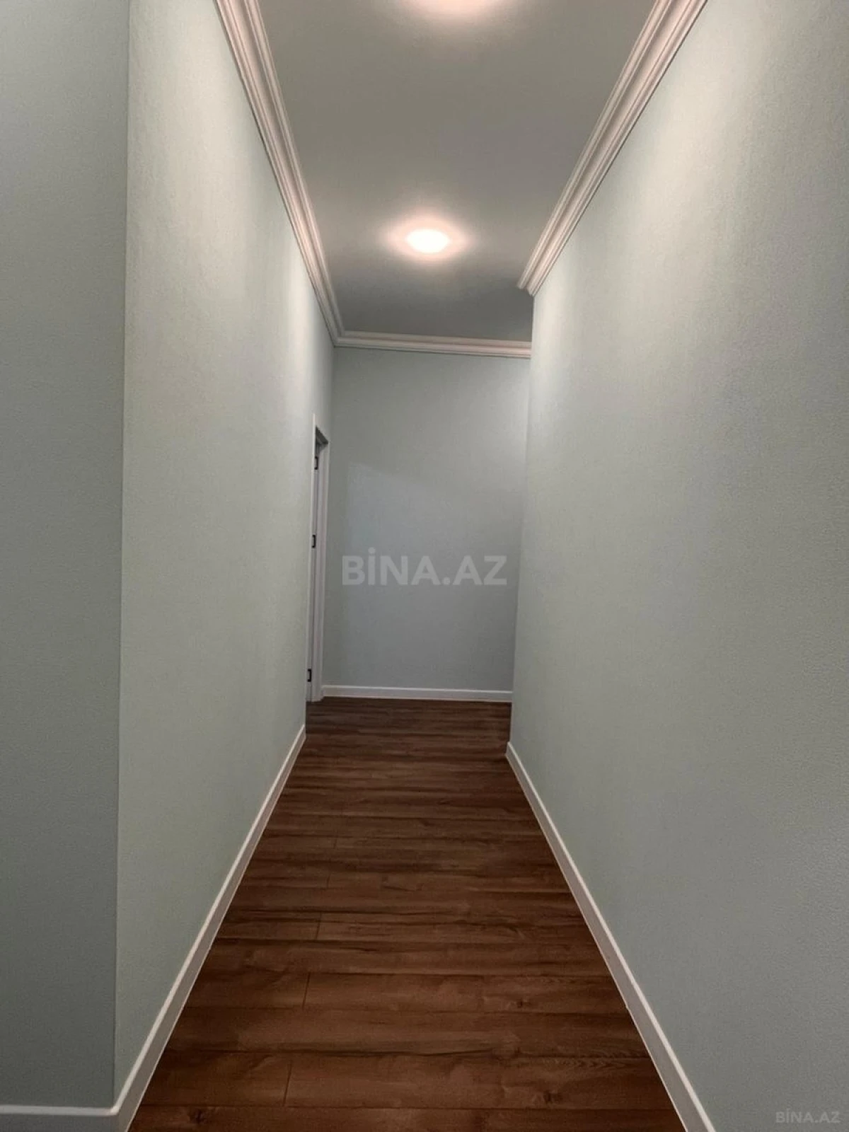 Satılır 3 otaqlı mənzil 106 m²