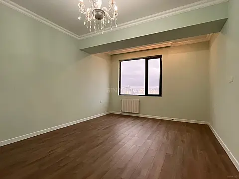 Satılır 3 otaqlı mənzil 106 m²