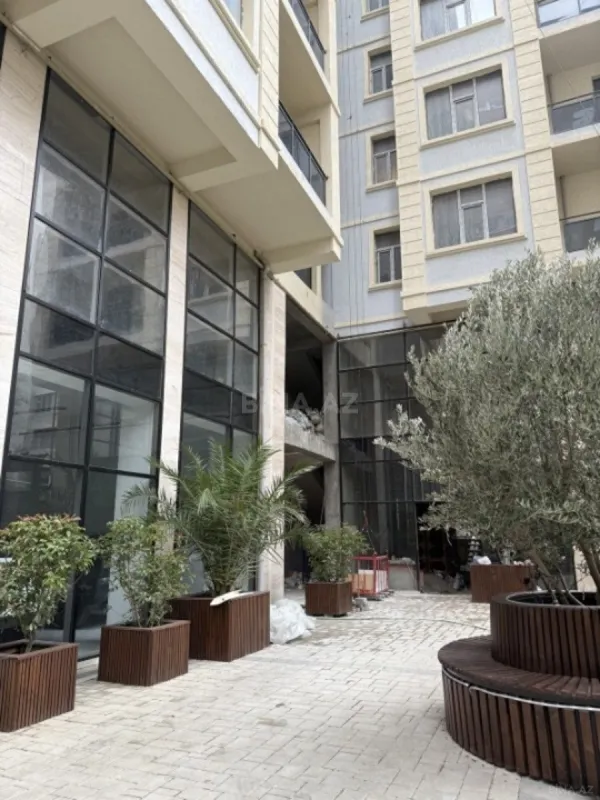 Satılır 2 otaqlı mənzil 65 m²