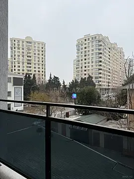 Satılır 2 otaqlı mənzil 65 m²