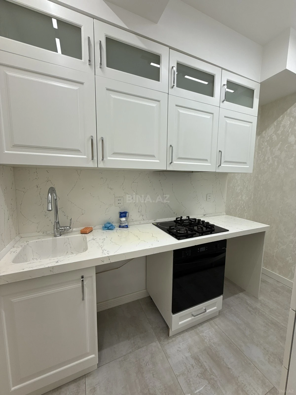 Satılır 2 otaqlı mənzil 55 m²