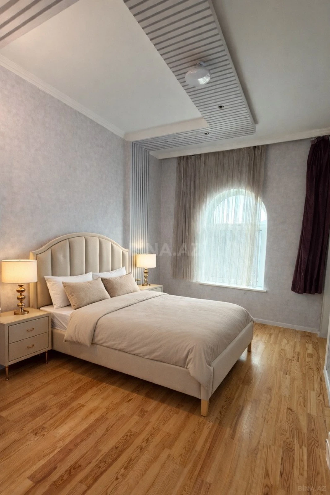 Satılır 7 otaqlı həyət evi 360 m²